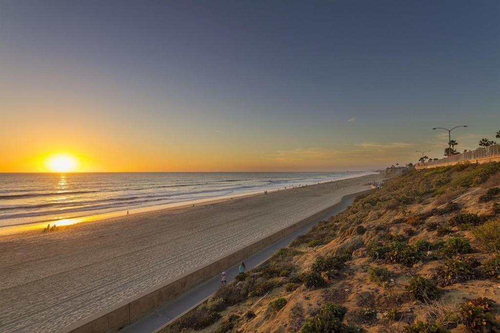 Apartamento Remodeled Beach Bungalow, Block To The Beach Carlsbad Exterior foto